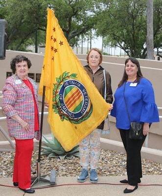 Honorary Partner ceremony for TX VVA Chapter 910 by the Corpus Christi Chapter NSDAR.